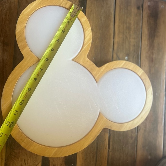 Disney Mickey Mouse Cutting Board/Serving Tray. EUC. - Picture 6 of 6
